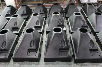 Reaction Injection Molding Large Parts